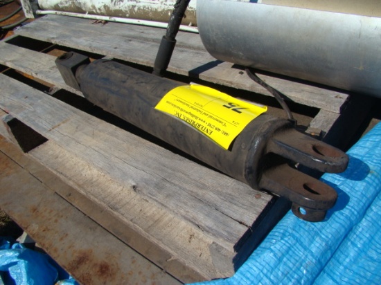 HYDRAULIC CYLINDER