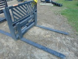 SKID STEER PALLET FORKS