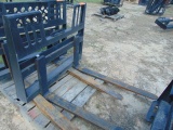 SKID STEER PALLET FORK