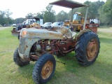 (D-ROW) 8N FORD TRACTOR