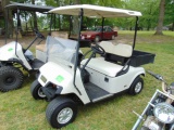E-Z-GO GOLF CART