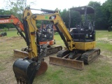 CAT 303E MINI EXCAVATOR