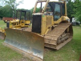 D5M CAT DOZER