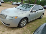 2010 LINCOLN MKZ