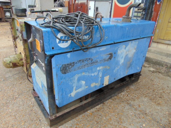 MILLER BIG50 DIESEL WELDER/ GENERATOR