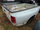 2004 DODGE DUALLY BED