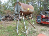 250 GALLON FUEL TANK ON 5' STAND