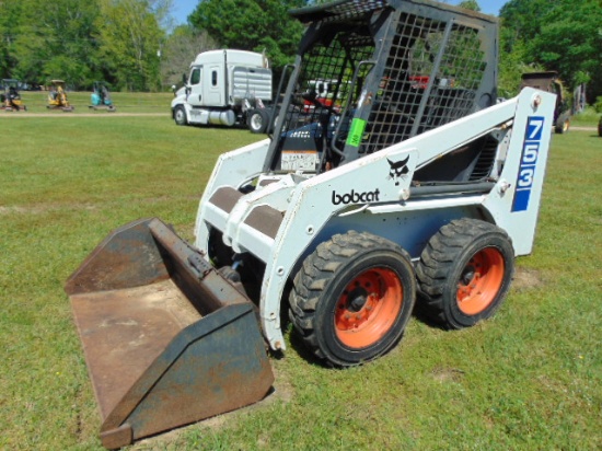 BOBCAT 753 SKID STEER