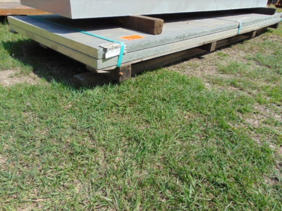 MISC LOT- 12' X 4' X 2" ALUMINUM PLATE