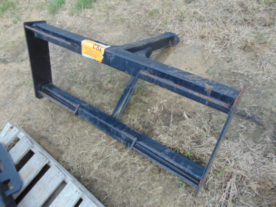 SKID STEER RECEIVER HITCH ASSEMBLY