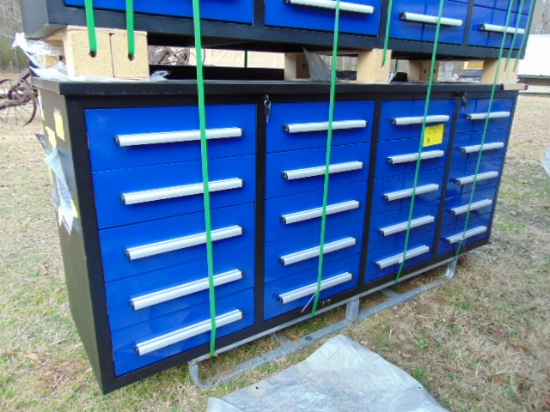 7' WORK BENCH/ TOOLBOX