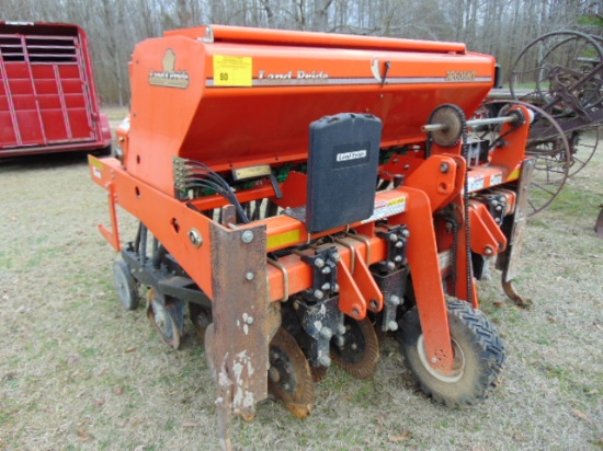 LAND PRIDE 3P606NT 9 ROW PLANTER