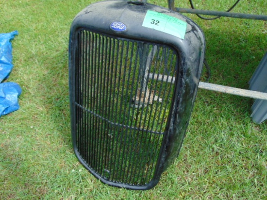 1932 FORD ENGINE GRILL