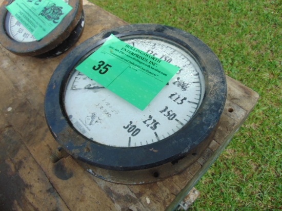 300 PSI STEAM PRESSURE GAUGE