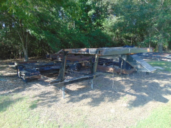 (NT) 5TH WHEEL CAMPER TRAILER FRAME