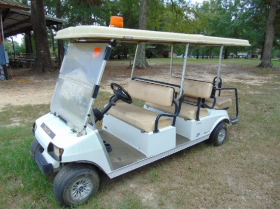 2017 Club Car Villager 3-Seat "Limo" Cart
