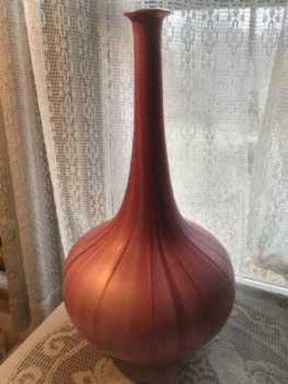 Durand large bottle vase