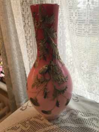 Victorian case glass vase