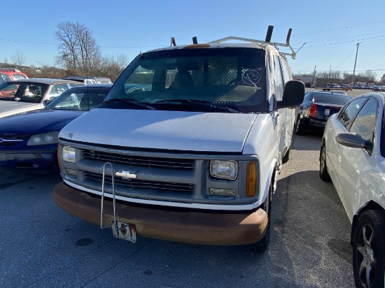1998 Chevy Ck 2500 with Bill of Sale Tow# 94515 Item 43