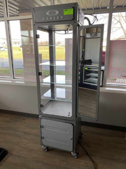 OAKLEY Display Case/Locking Cabinet | Industrial Machinery & Equipment  Warehouse & Retail Fixtures Retail Displays & Cases | Online Auctions |  Proxibid