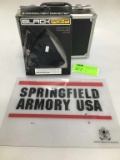 Springfield Armory Counter Mat & BlackPoint Holster LH Leather SpringField XDS 3.3 9/45