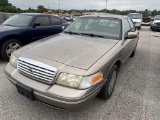 2003 FORD CROWN VIC