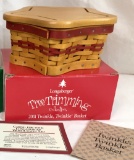 2001 Longaberger Tree Trimming Twinkle Twinkle RED Basket, Protector, Liner, Lid Tie-on