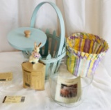 2006 Blue Picket Pail Longaberger Easter Basket with Liner, Protector Bunny Knob Wooden Lid