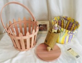 2006 Pink Picket Pail Longaberger Easter Basket with Liner, Protector Ceramic Bunny Knob  Wooden Lid