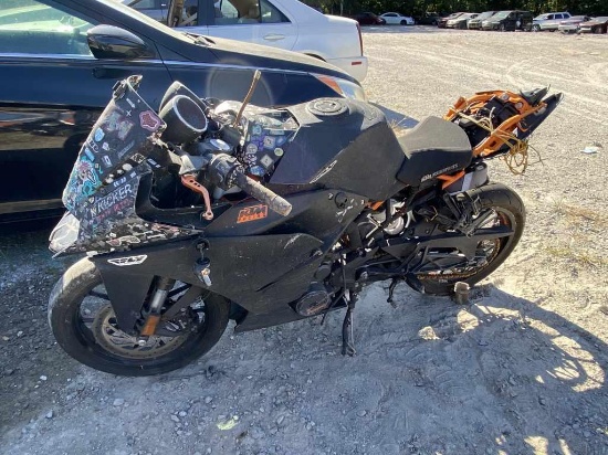 KTM Motorcycle Tow#?
