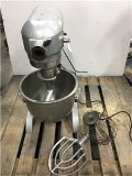 Used Hobart A-200 Countertop Mixer 20 Qt w/Attach