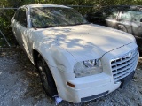 2008  CHRYSLER  300   Tow# 102929