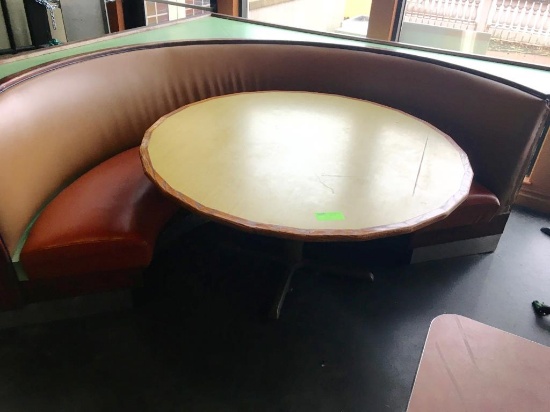Corner Bench With Round Table CT2