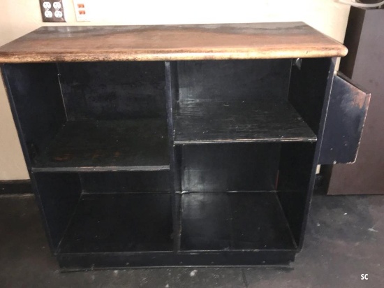 Servers Cabinet with side menu holder
