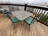 1 Metal Outdoor Table & 4 Chairs