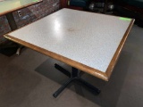 Nice Complete w/Base Sturdy Wood Top Table 36