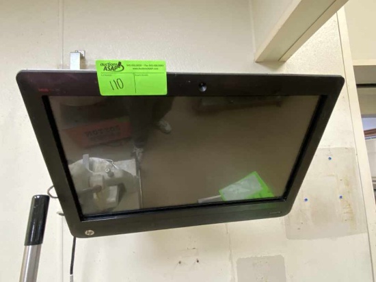 HP TouchSmart 7320 PC w/Wall Mount Bracket
