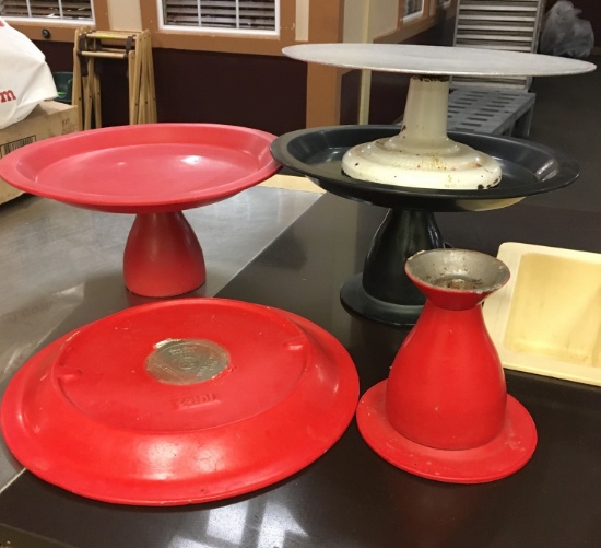 4 Cake-Pie Tier Platters by: Bon Chef