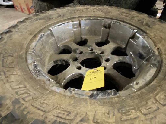 3 Aftermarket Moto Metal Dodge Truck Wheels &Tires