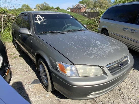 2000  Toyota  Camry   Tow# 106716