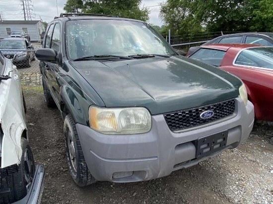 2002  FORD  ESCAPE   Tow# 106947