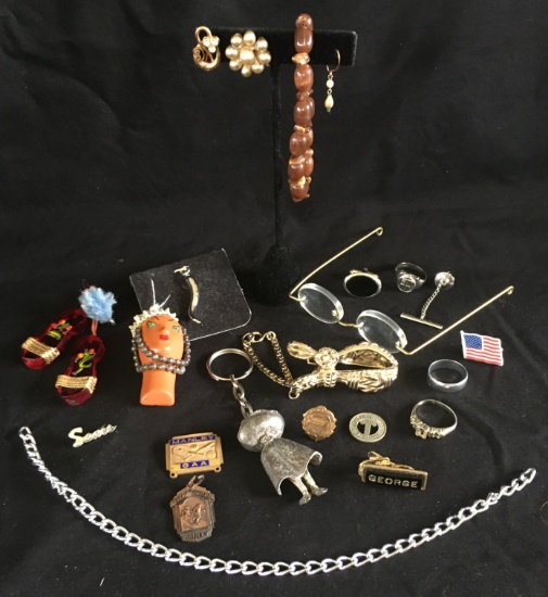 Variety Of Jewelry. 18k Ring Mount, Pins, Necklace, Bracelets,