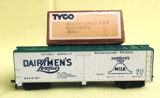 Tyco #329G: Reefer Cargo -40 Foot Dairyman General American Refrigerator Express Dairymen