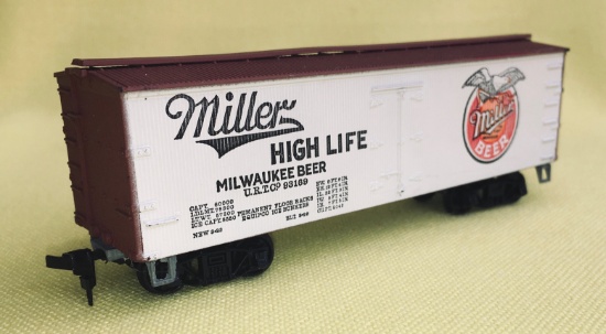 Tyco Miller High Life Milwaukee Beer Box Car