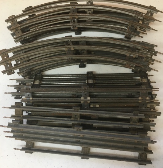 Lionel 027 Straight Track - Lionel 027 Curved Track