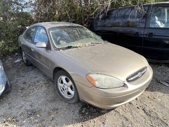 2002 Ford Taurus Tow# 111851