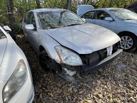 2007 Nissan Maxima Tow# 111268