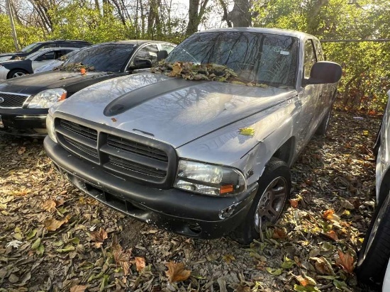 2000 Dodge Dakota Tow# 111707