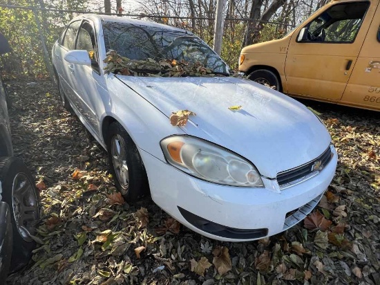 2011 Chevy Impala Tow# 111535