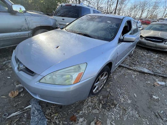 2004 Honda Accord Tow# 111237